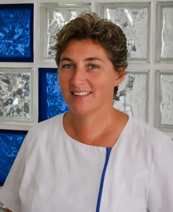 Dr. Boromissza Krisztina FitDent