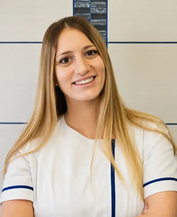 Leila Taljebbini - FitDent.hu